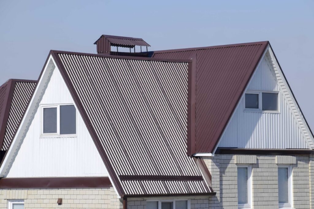 metal roofing company in Canmore