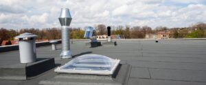 flat roofing tips in Calgary for fall season