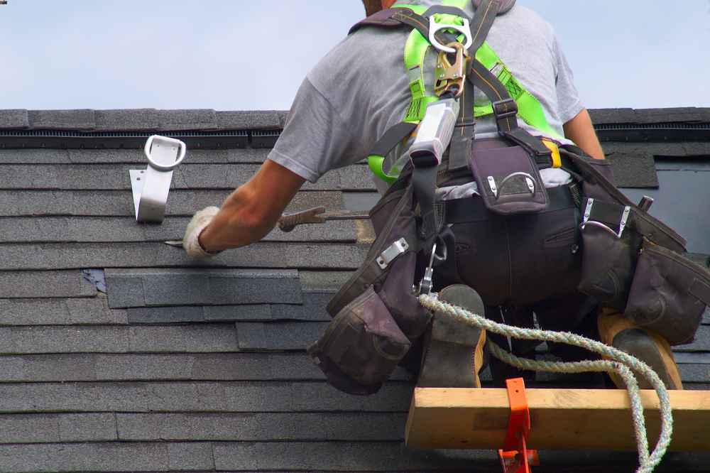 Roof Repair in Cochrane, Canada